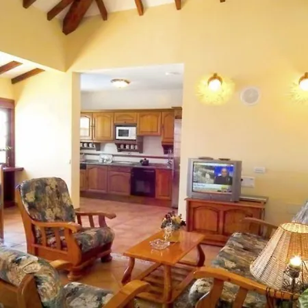 Vip Villas - Caleta Dorada-3